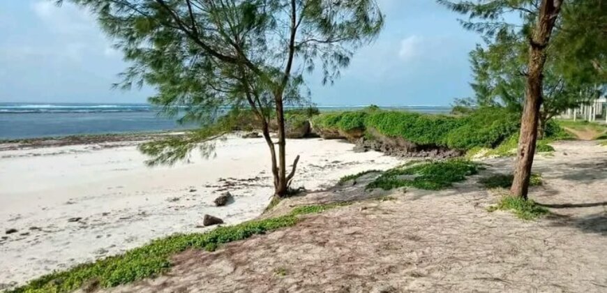 CHUMANI BEACH PLOT FOR SALE