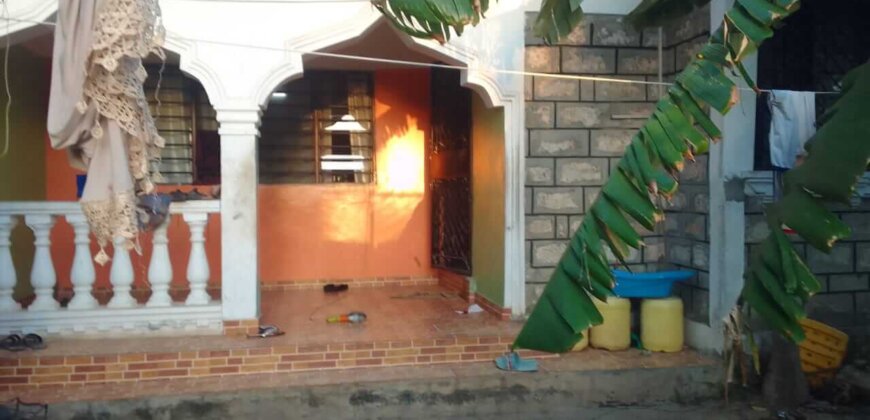 HOUSE FOR SALE WITH ROOFTOP EXTENSION POTENTIAL & FRUIT TREES IN MNARANI CLASSIC