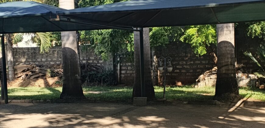 Twin 3BR Bungalow in Private Compound Bofa